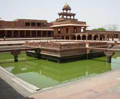 Mathura Honeymoon Trip